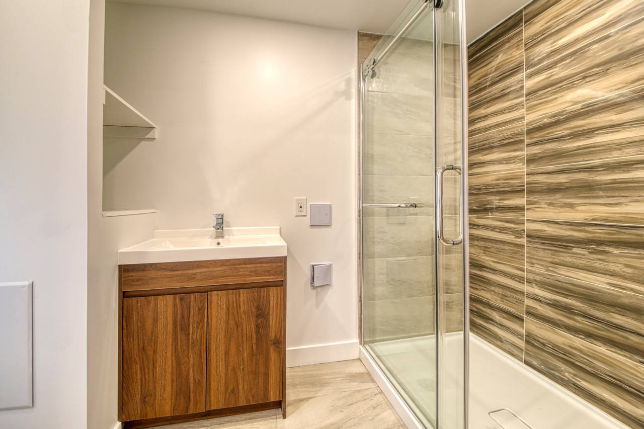 Bathroom Glass Shower